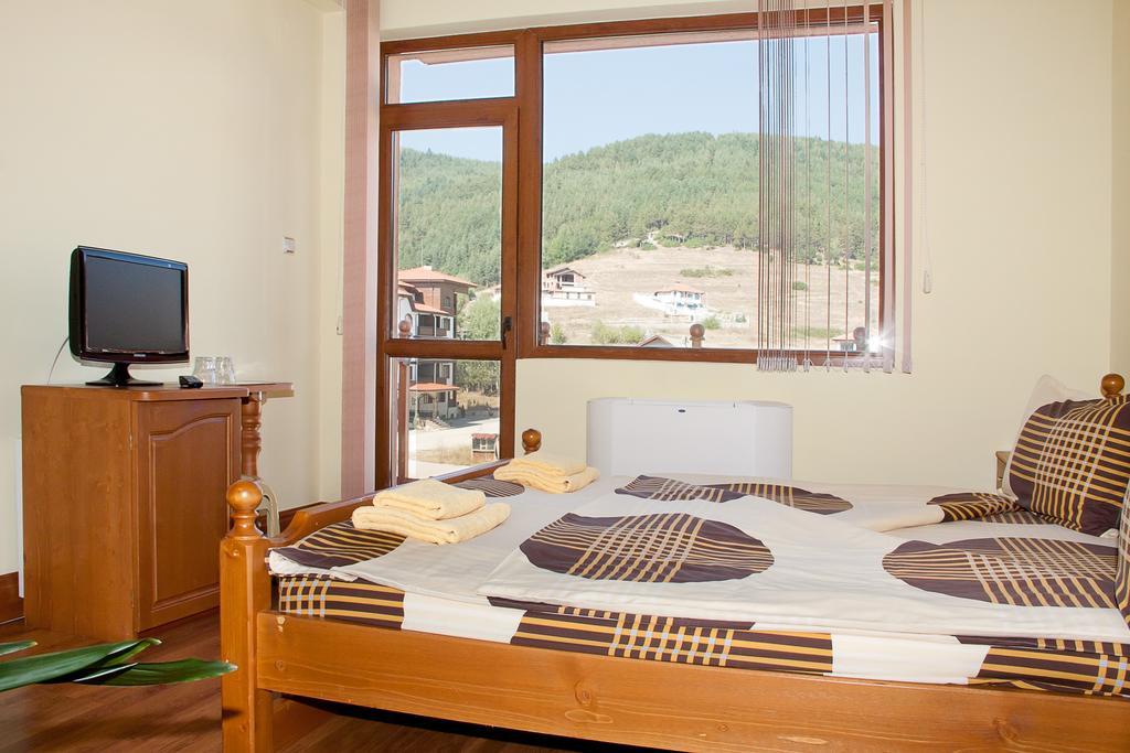 Guest House London Велинград Номер фото